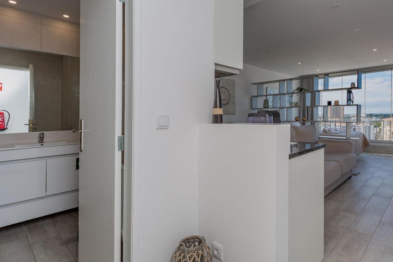 Oakland Apartment W/ Sea View By Lovelystay Portimao Ngoại thất bức ảnh
